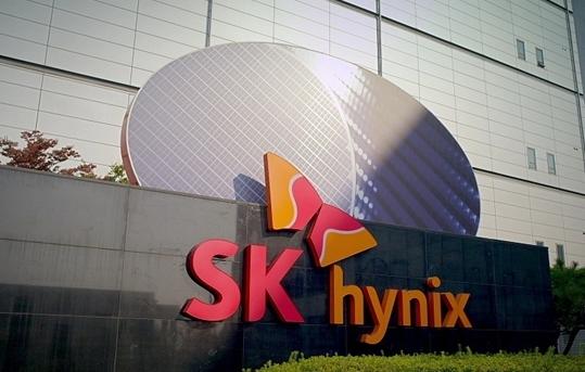 5 月 12 日消息，受 AI 算力需求激增推动存储芯片市场繁荣，韩国巨头 SK