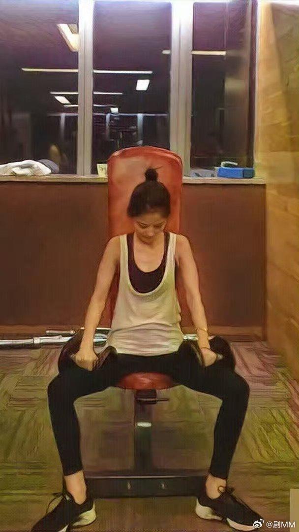 王灿最瘦的时候75斤杜淳妻子最瘦的时候75斤王灿最瘦的时候75斤，还是现在饱满点