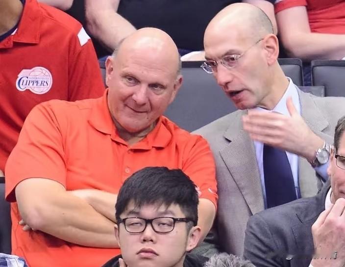 “阴阳合同”不了了之了？
休赛期的NBA，除了球员交易、选秀引起球迷的关注外，恐