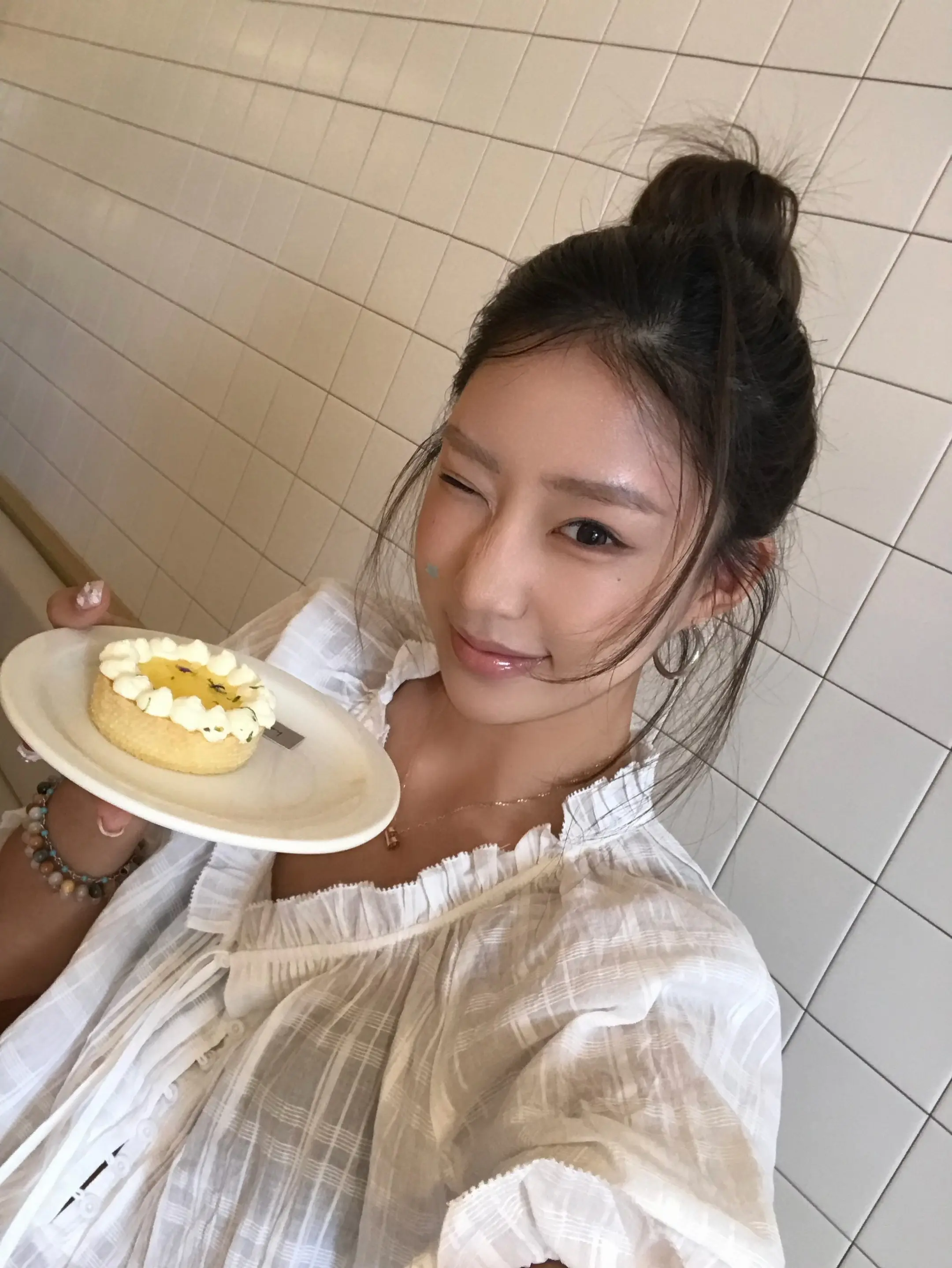 爱惨天生的小麦肤色