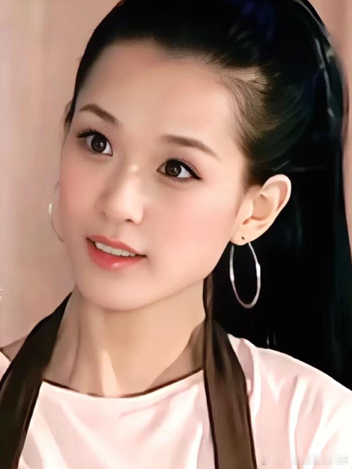 《林氏大小姐》“在我安定下来，找到一个合适的终身伴侣之前，我得先找到我自己。” 
