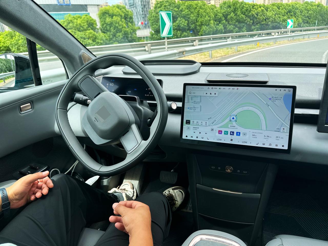 电车的真相：根本不是省钱，是解放人！
 
别再被“电车省钱”骗了！我家卖了30万