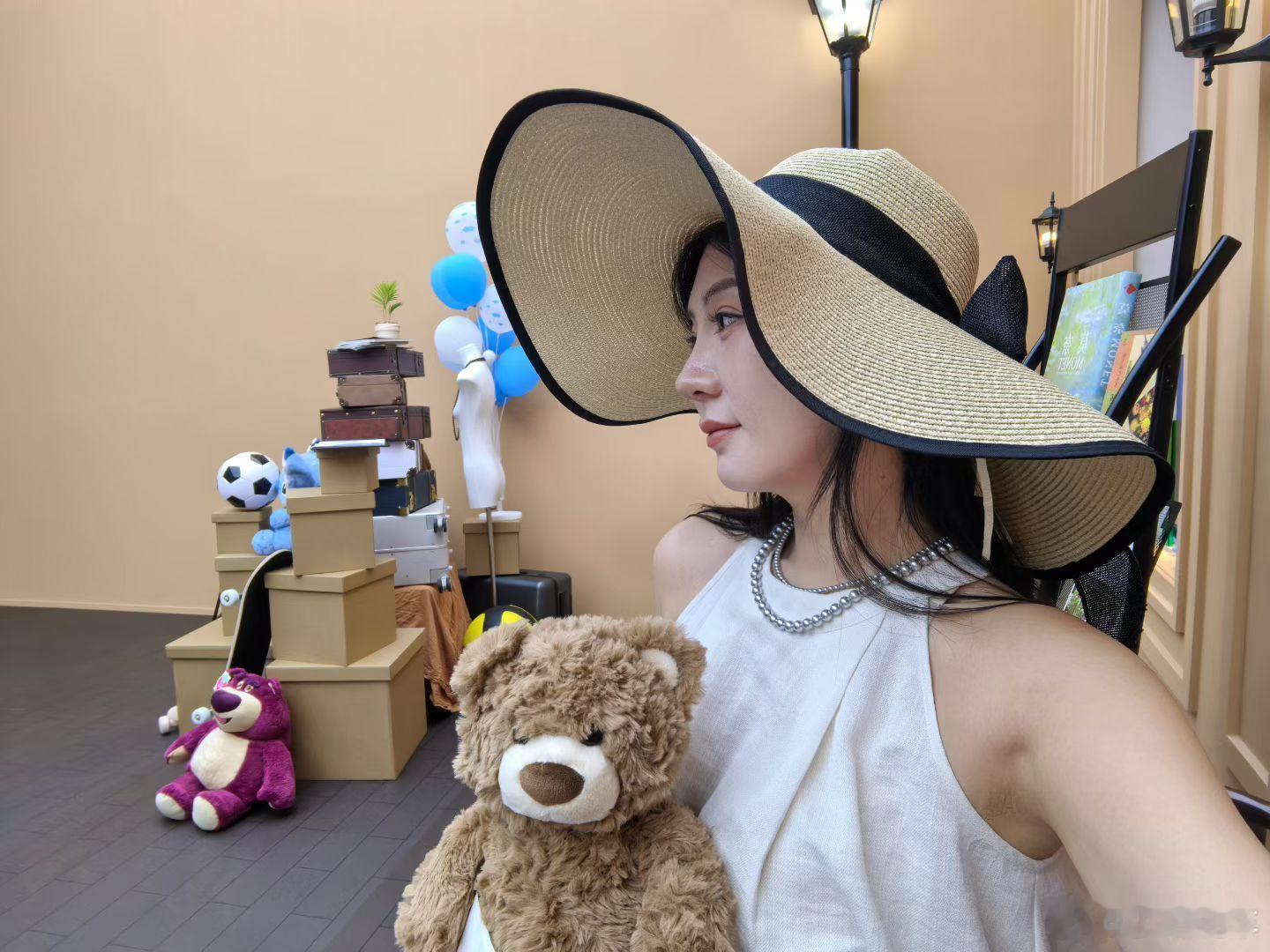 早上好呀，都起床了吗？ 