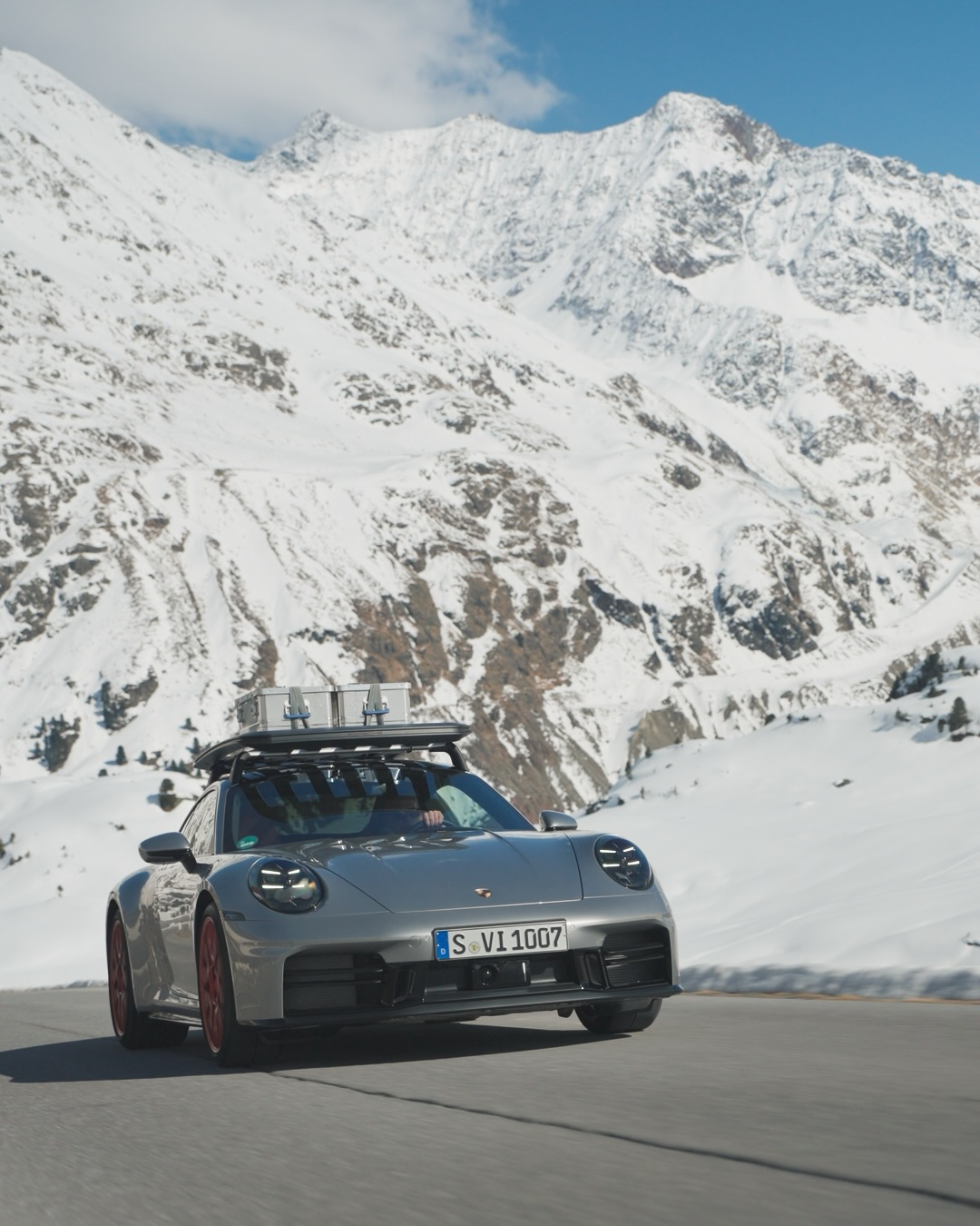 911，诠释实用主义哲学，这也太酷了，买不起但可以当壁纸！ 