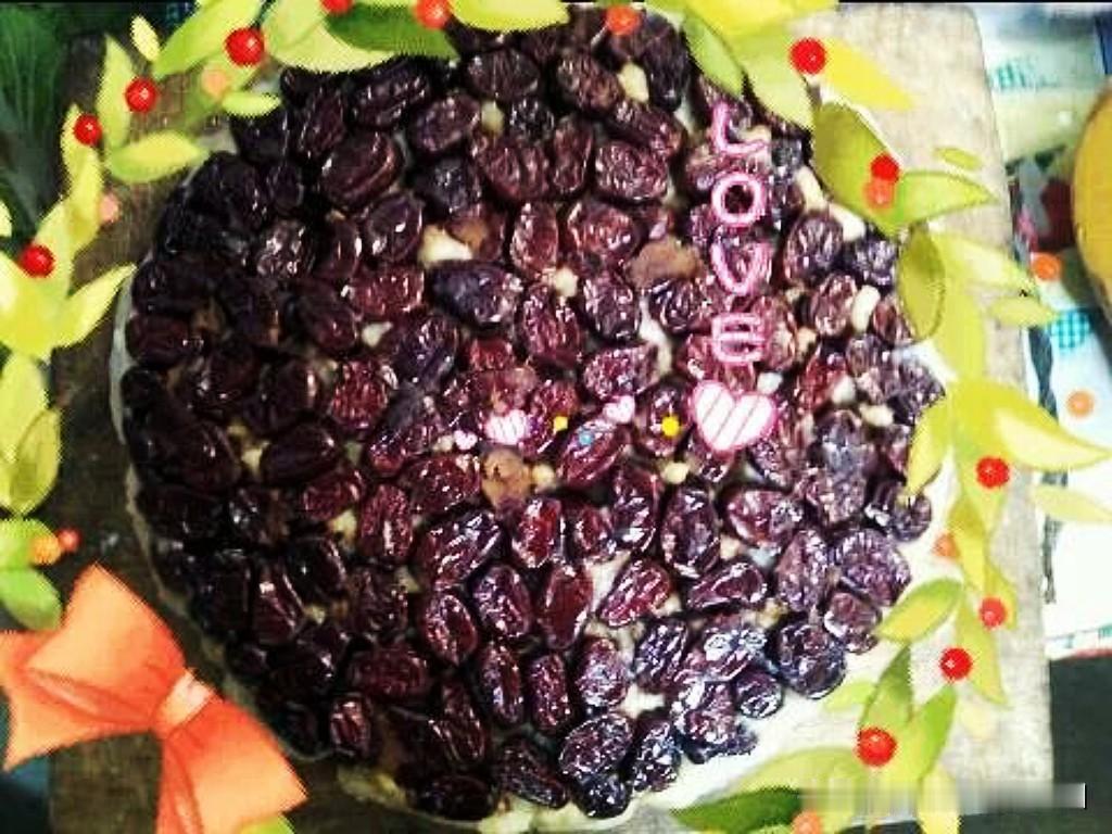 “小孩小孩你别馋，过了腊八就是年”，明日便是腊八。昨日赶大集，我特意买了大黄米，