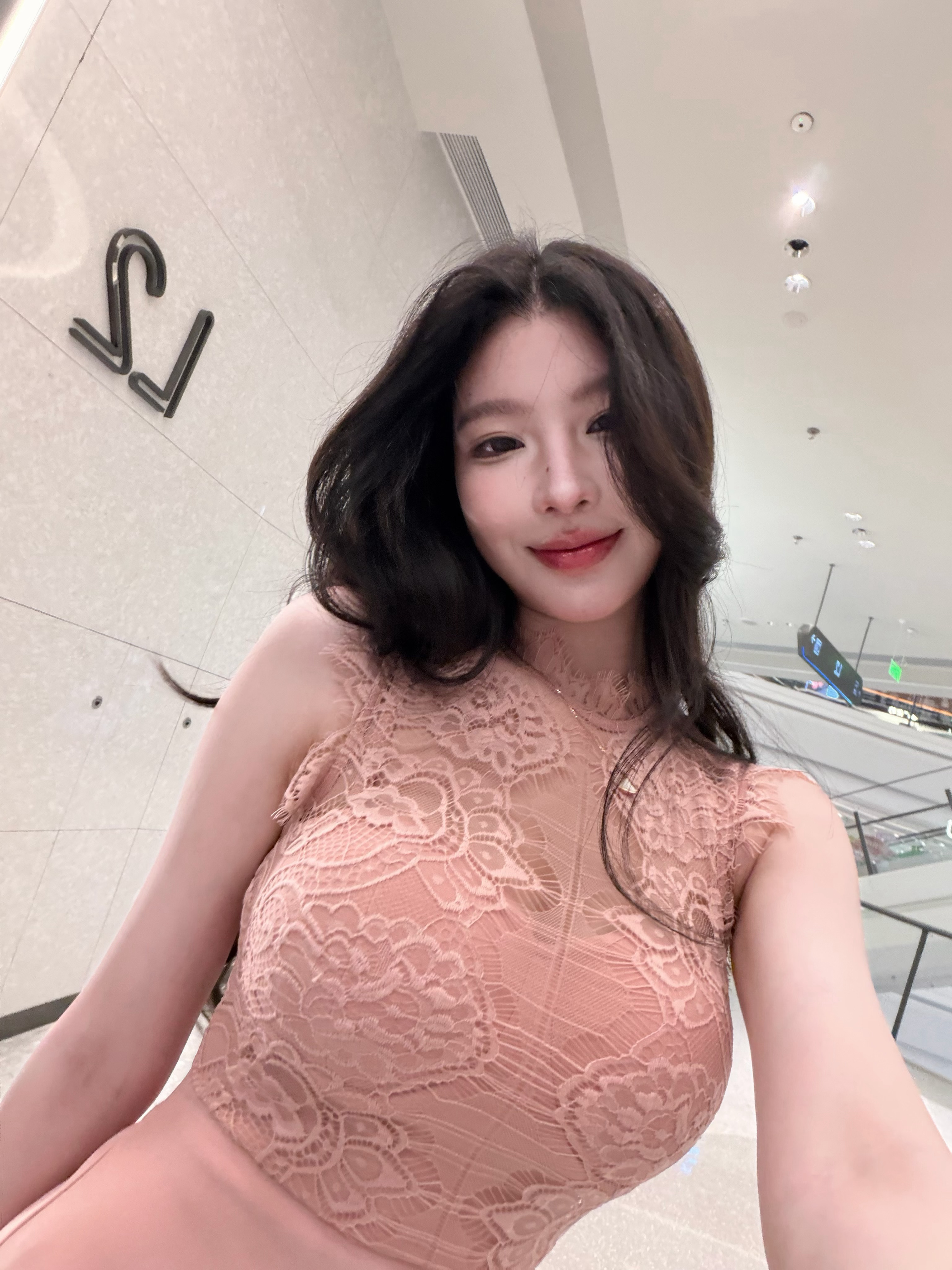 爱裙😚💕 
