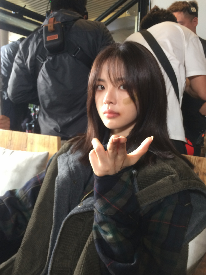 看杨超越新发的这些图只想说成为郑雨的梦女轻而易举。。 