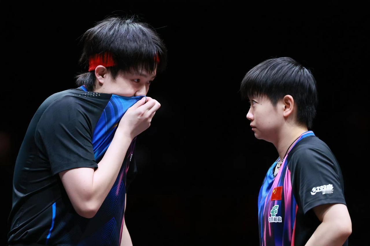 【莎头】有惊无战，顺利晋级！12月12日，WTT香港总决赛混双循环赛，王楚钦/孙