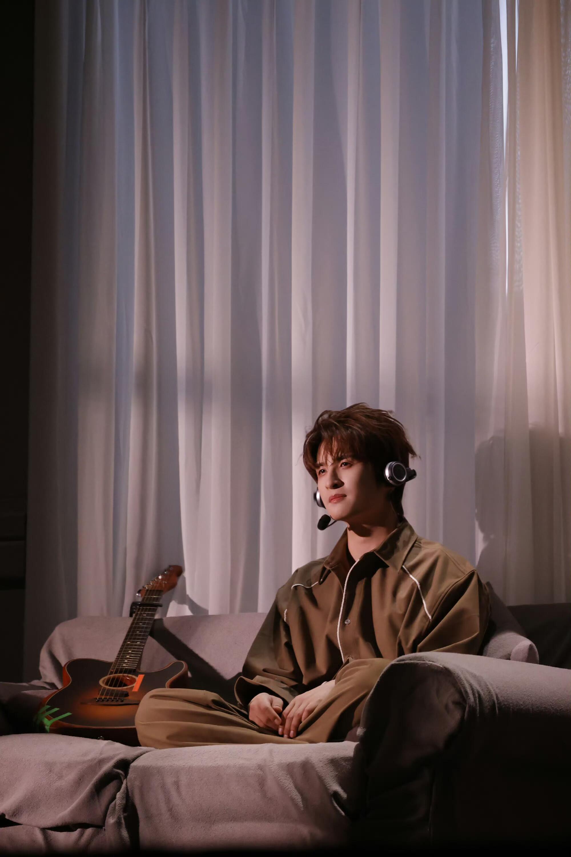 这个档期最忙的是张远这个档期最忙的绝对是张远！三部大剧OST全包揽，披哥舞台大放