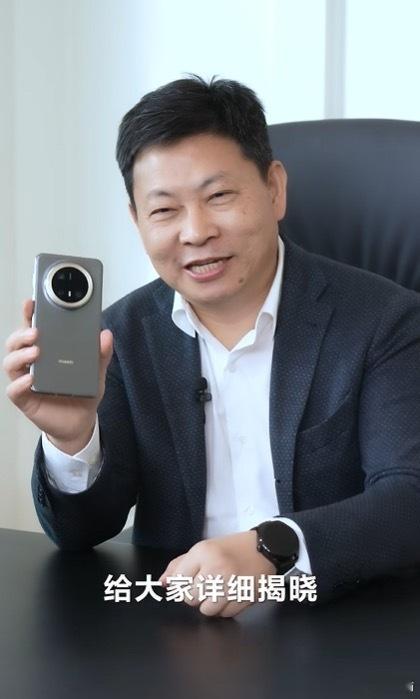 canalys数据显示，截至2024年底，华为共出货约1.03亿台搭载鸿蒙系统的