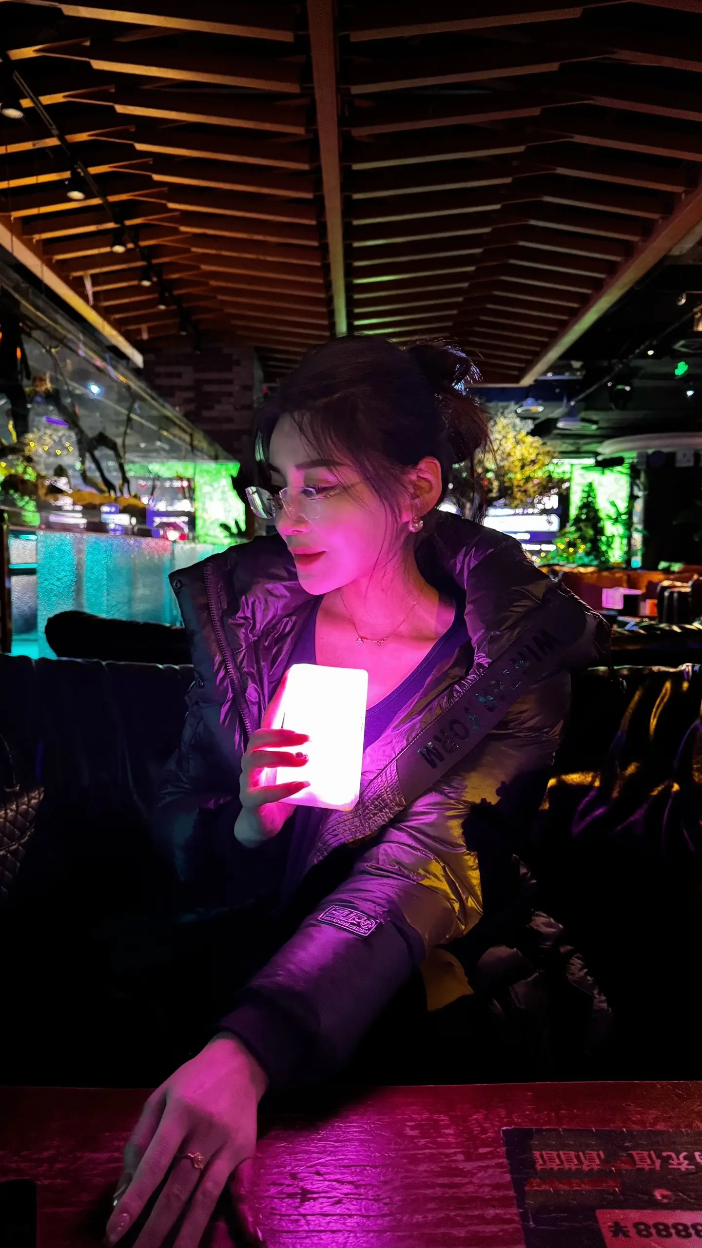 贪个小杯chill一下 微醺时刻 越夜越迷人