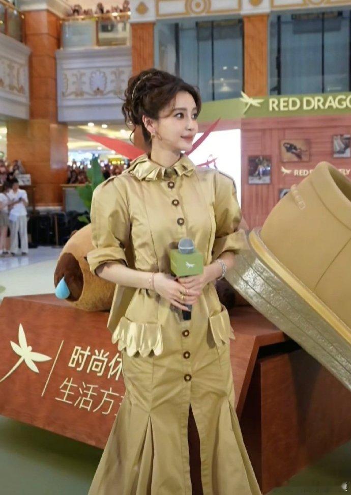 Angelababy活动路透美成啥样了   Angelababy活动路透美成啥样