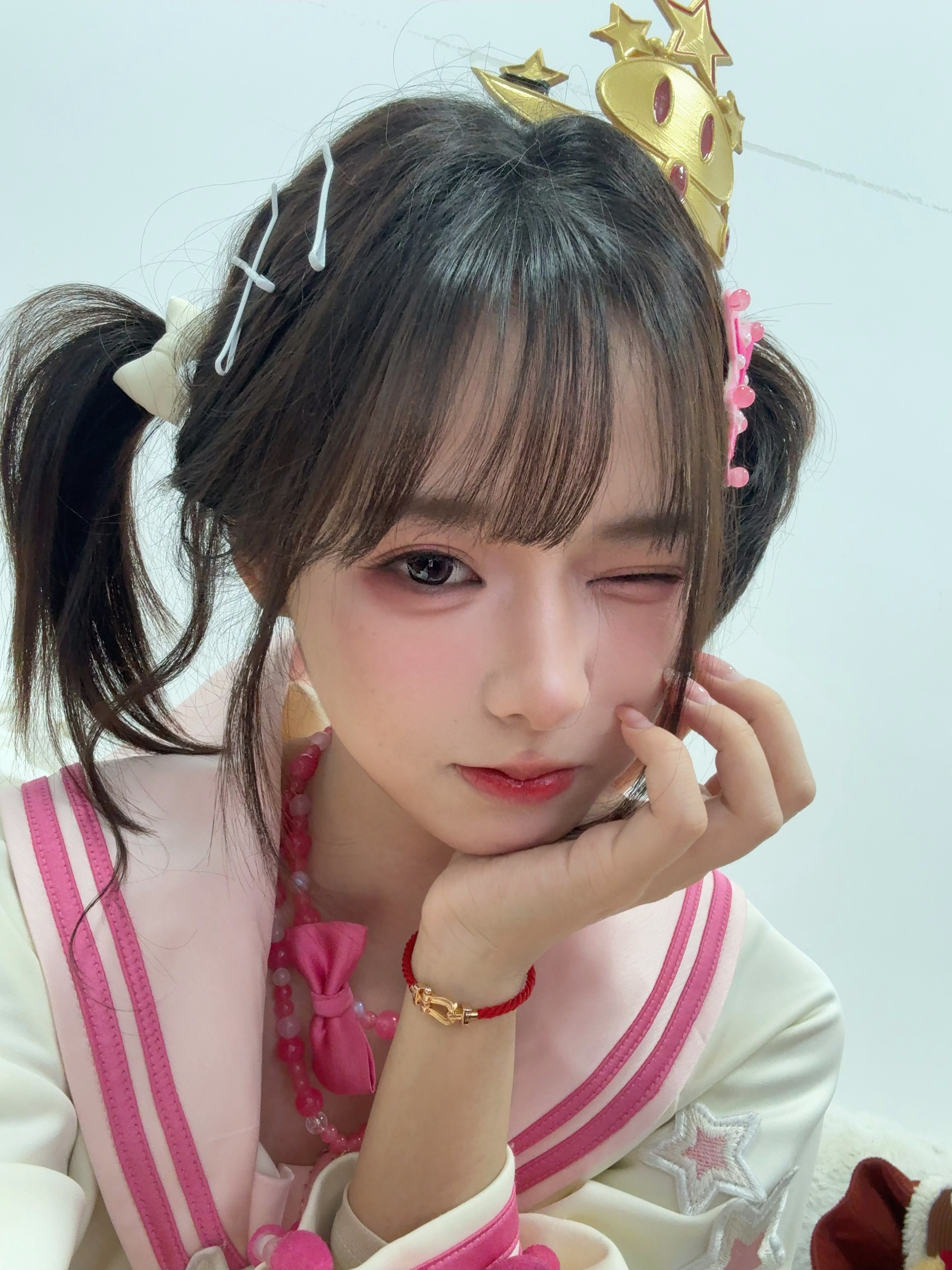 不撕逼 不吵架 不社交 专心经营自己的屌丝生活。 