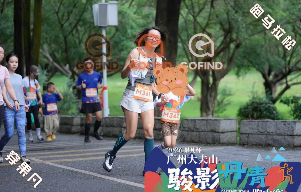 广州大夫山跑山赛｜热爱生活慢慢长大
五月中旬的广州，温柔得刚刚好
不燥热、风很软