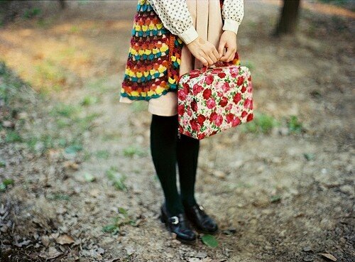 心存疑虑地向右转，和充满信心地向右转，其命运是完全一样的。——太宰治 ​​​