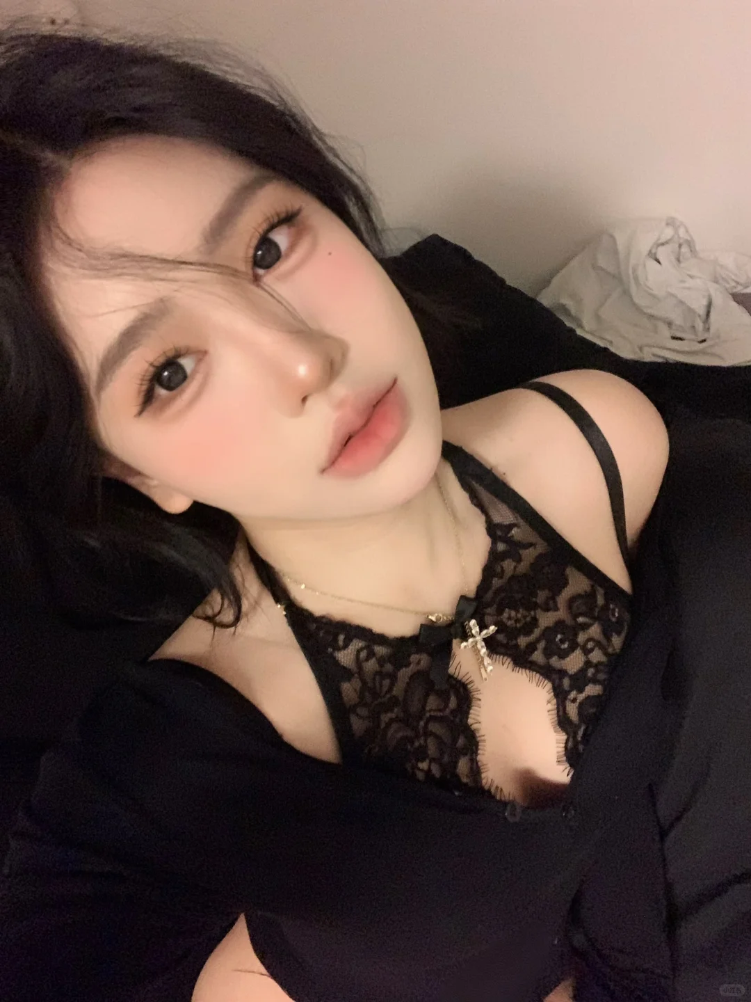 这套我称之魅惑战神OOTD 🖤