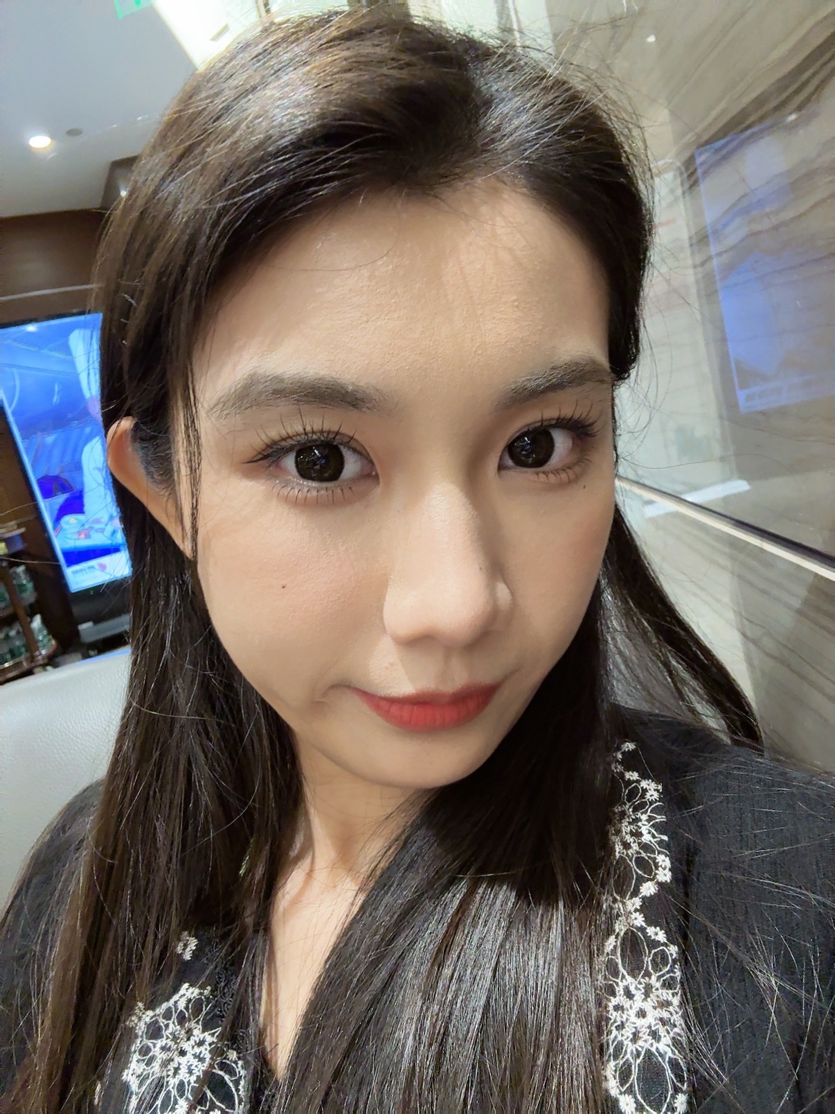 飞机晚点了…[喵喵]踩点大王得愣坐一个半小时卷妹的日常 ​​​