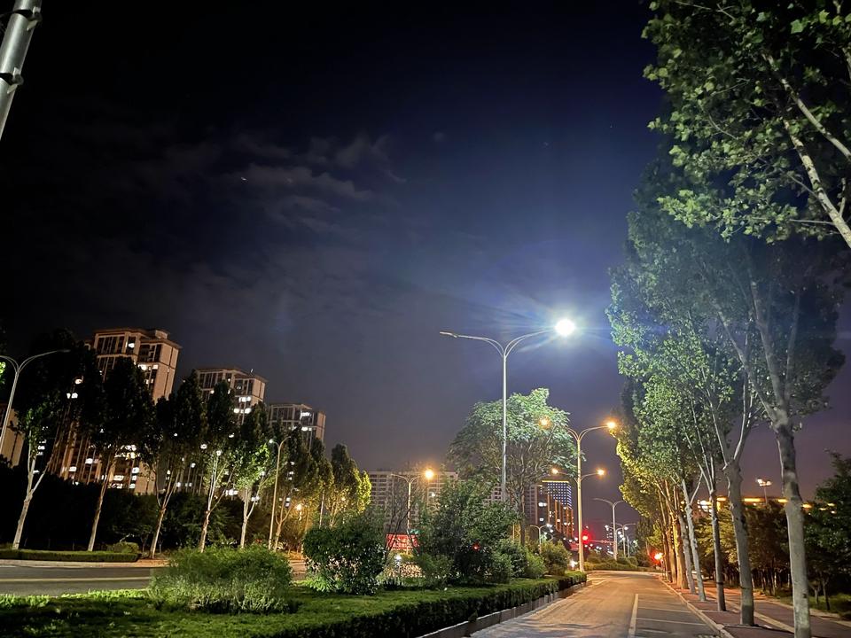 孙子兵法：识人术
1.做事规矩的人，一定没出息。
2.爱占小便宜的人，必吃大亏。