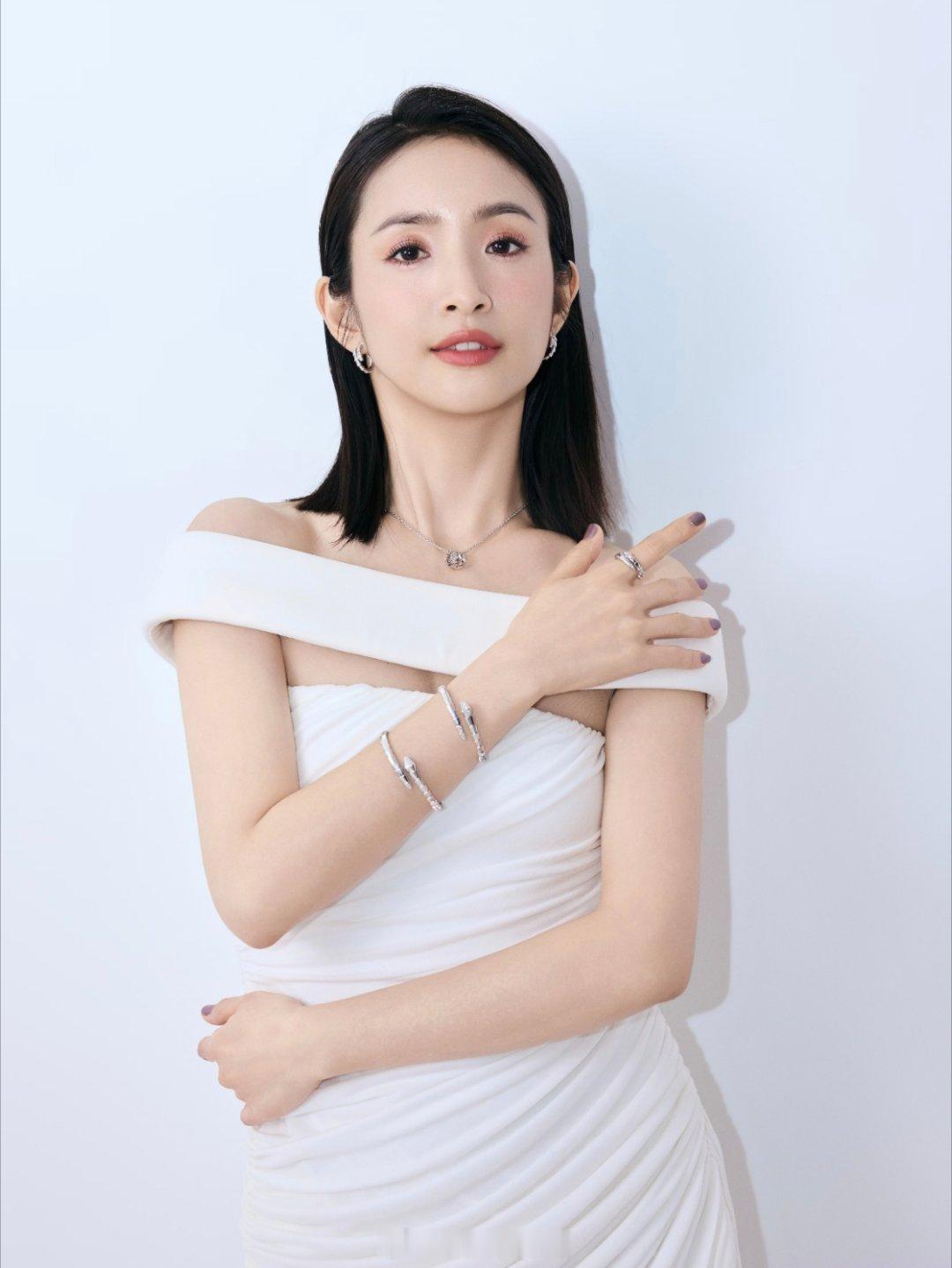 林依晨 加盟花儿与少年8，欢迎～花儿与少年花儿与少年8