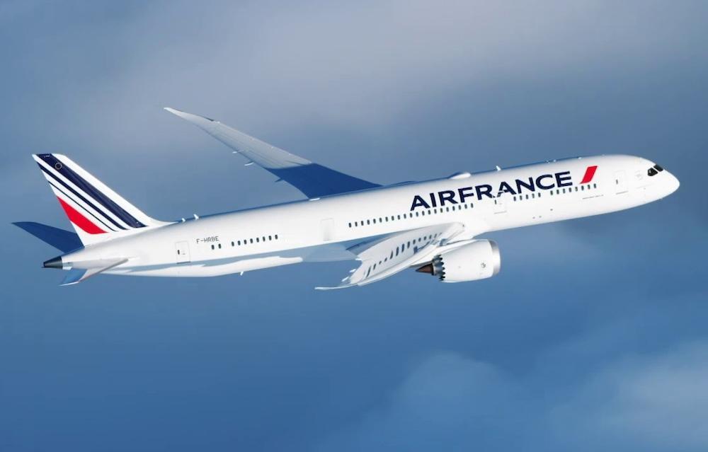 近日，法国航空宣布与Apple TV达成合作，在长途航班上引入Apple TV服