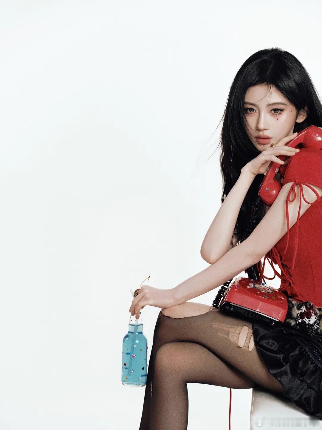 我的天 鞠婧祎好辣好美又是新风格 