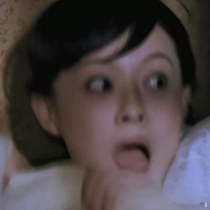 果郡王没捡 小像自己跟回去的果郡王没捡小像，是小像自己跟回去的，这该死的宿命感，