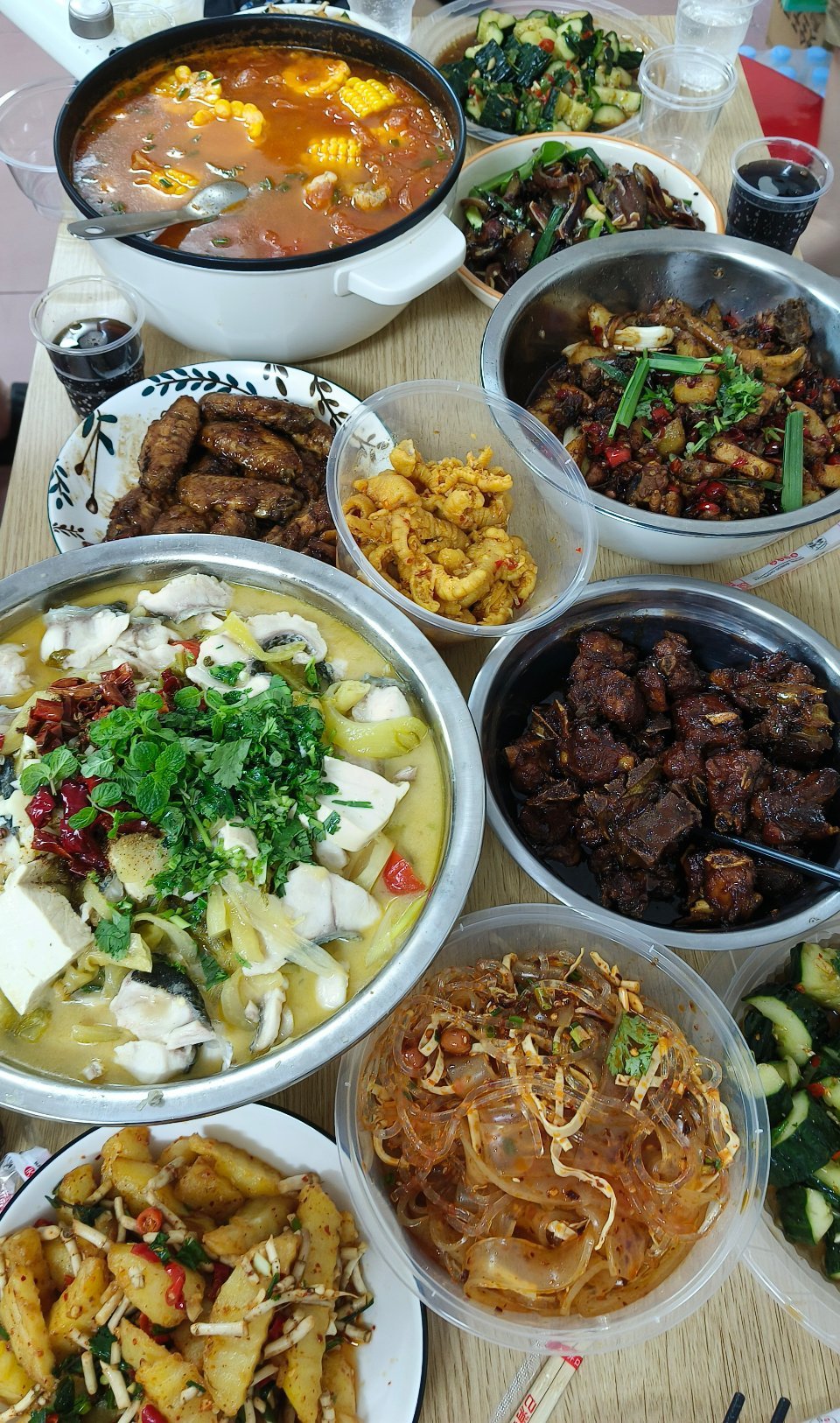 周末放纵餐，一人出一个菜就是一桌菜