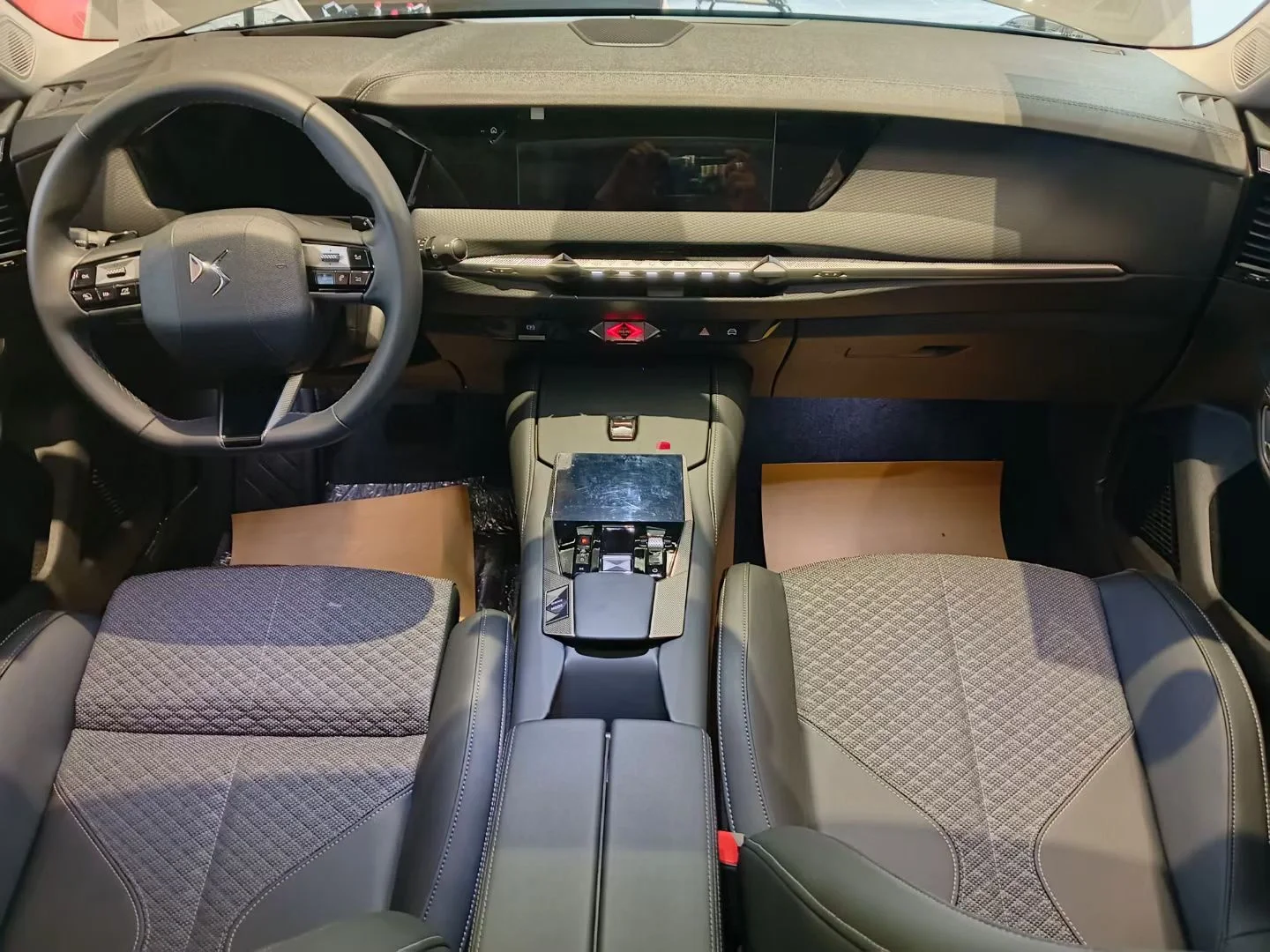 居然遇到德国原装进口只要14万的法国神车