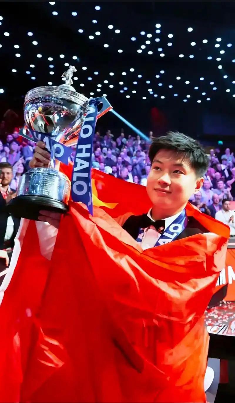中国足球小将勇于拚博，以精湛的球技夺取了冠军，令人振奋，他说明了中国足球大有希望