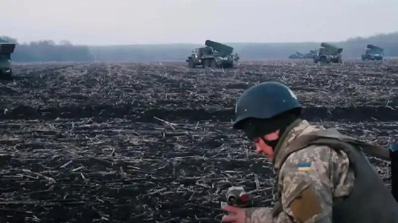 美国记者:美国要为整整一代乌克兰人的死亡负责 美国政府是乌克兰武装冲突的主要组织