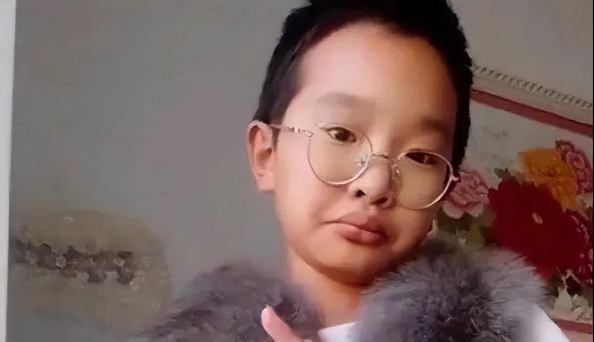 曾经那个模仿老师惟妙惟肖的视频博主钟美美，被波士顿大学录取了，300万学费生活费