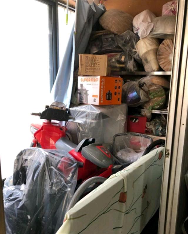 听我一句劝，千万别再瞎买那些便宜货了，手里留点真金白银比啥都强！

以前我也总觉