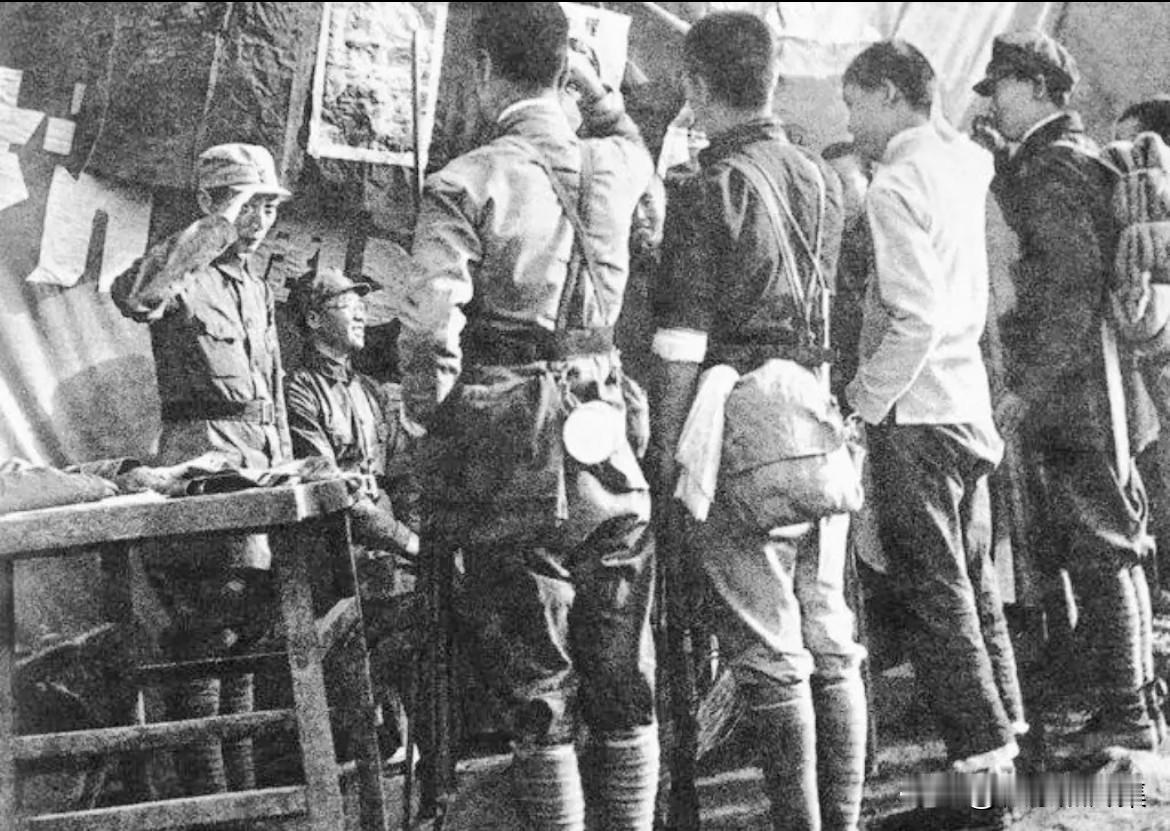 1941年5月4日，在平山县陈家院举办的晋察冀边区军民联合大会上，东回舍大枪班代