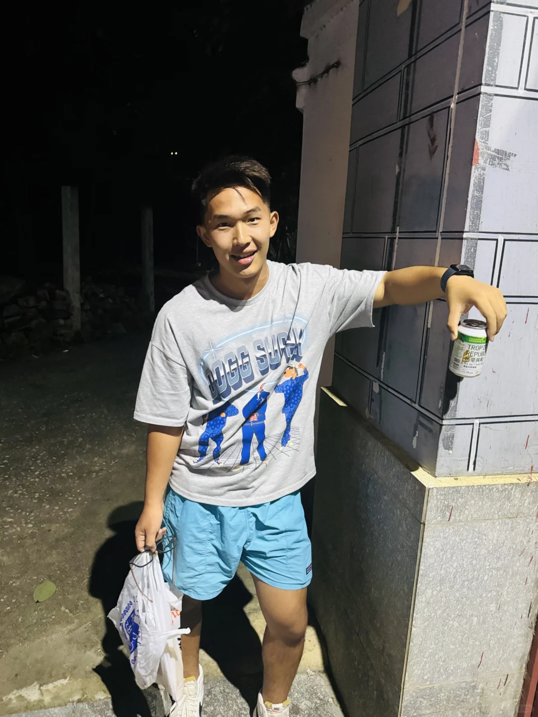 夏日街头