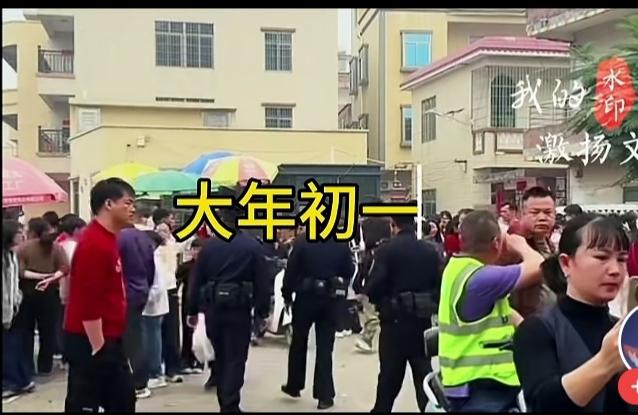 大年初一，全红婵老家迈合村已挤满了游客。
虽然全红婵一直在养伤，又是在发育期，去