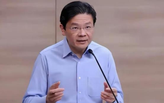 新加坡政坛内讧！在野党头头吴孟成怒批新总理黄循财别学“亚洲立陶宛”。

说出这话