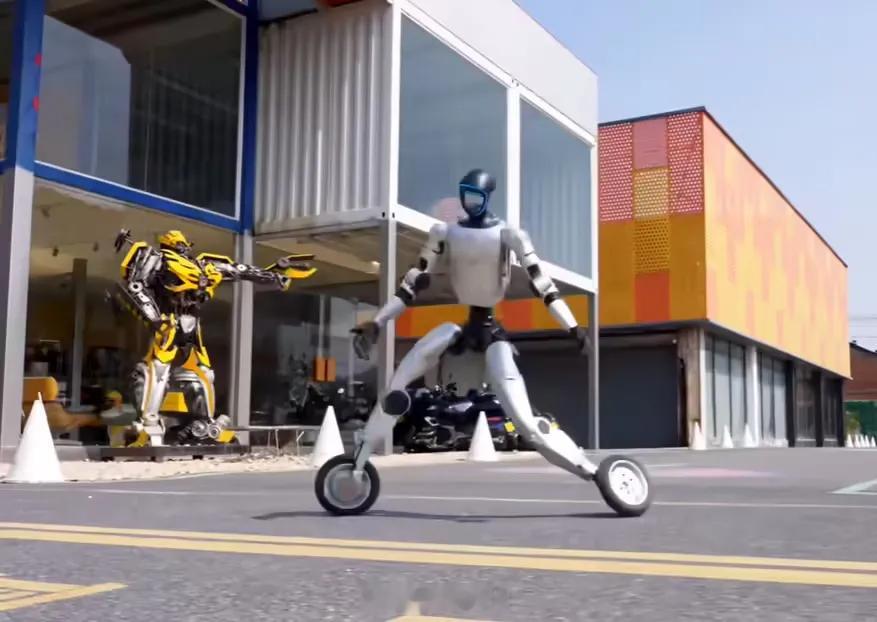 宇树科技展示轮足人形机器人，可完成滑冰、前空翻等高难度动作4 月 23 日消息，