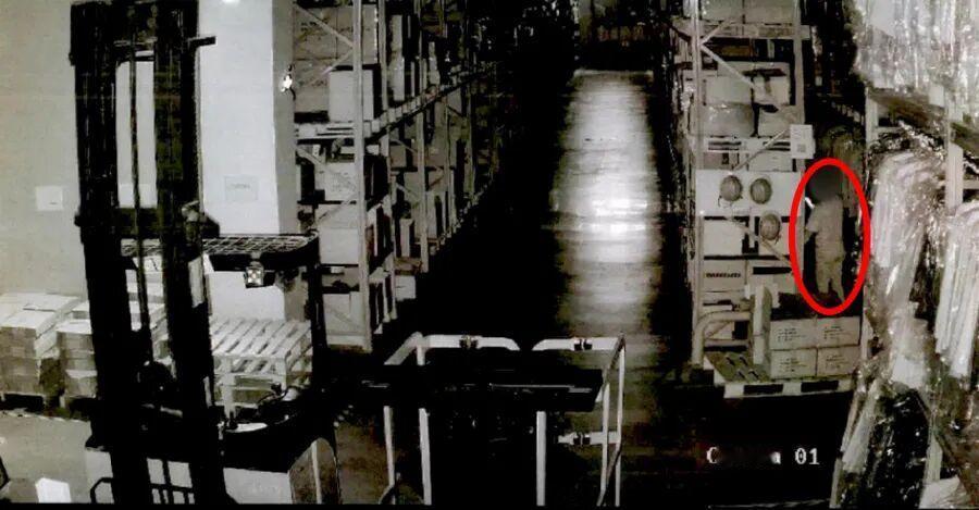 2025年4月下旬，某供应链管理有限公司在例行月度盘点时，财务人员敏锐地发现库存