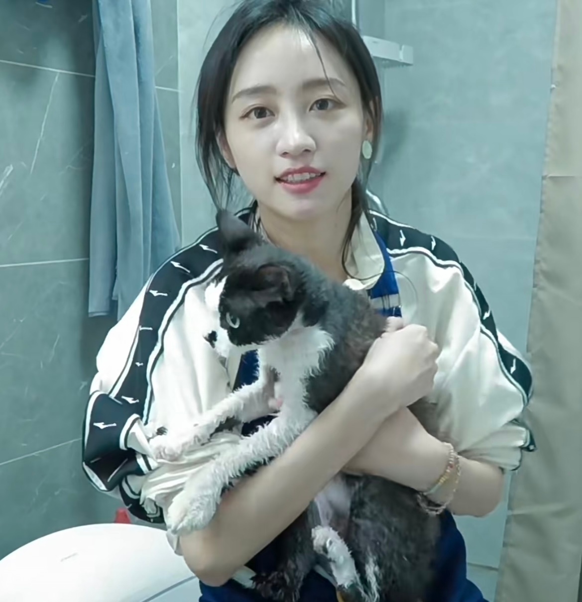 丝芭与旗下大量艺人存在合同纠纷只知道艺人想从丝芭离开 困难重重 