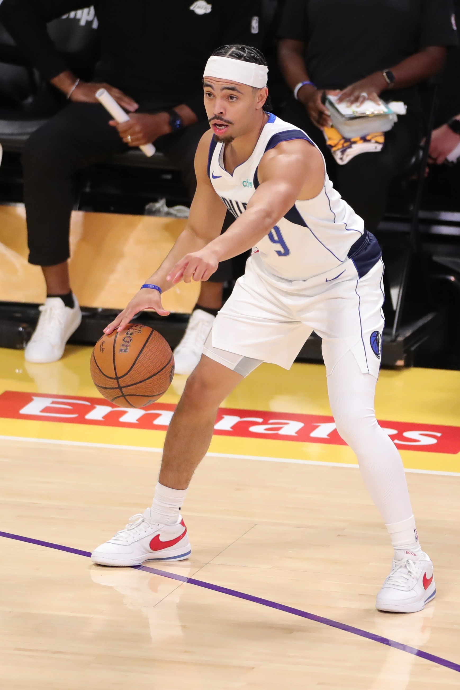 内姆哈德接受了记者采访。谈到他在6月份落选，他说道：“我不再过多地去想那些事情了