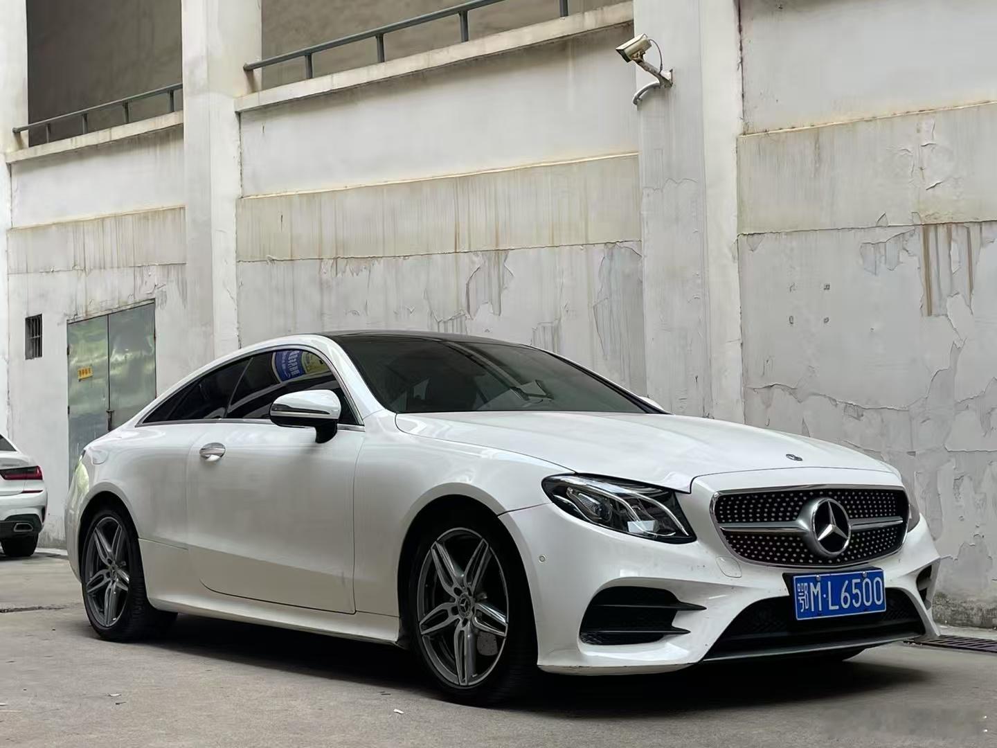 E260 轿跑最新拿下20年实力小姐姐一手，三方检测已过，4.1万公里几处补漆，