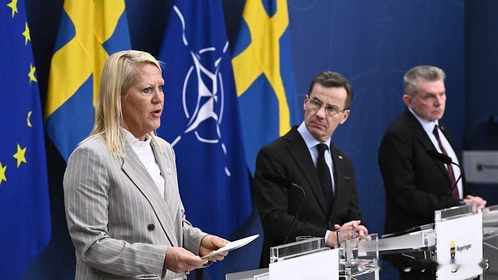 🇸🇪随着当局评估俄罗斯干预的风险，选举安保措施已进一步加强。

瑞典首相乌尔