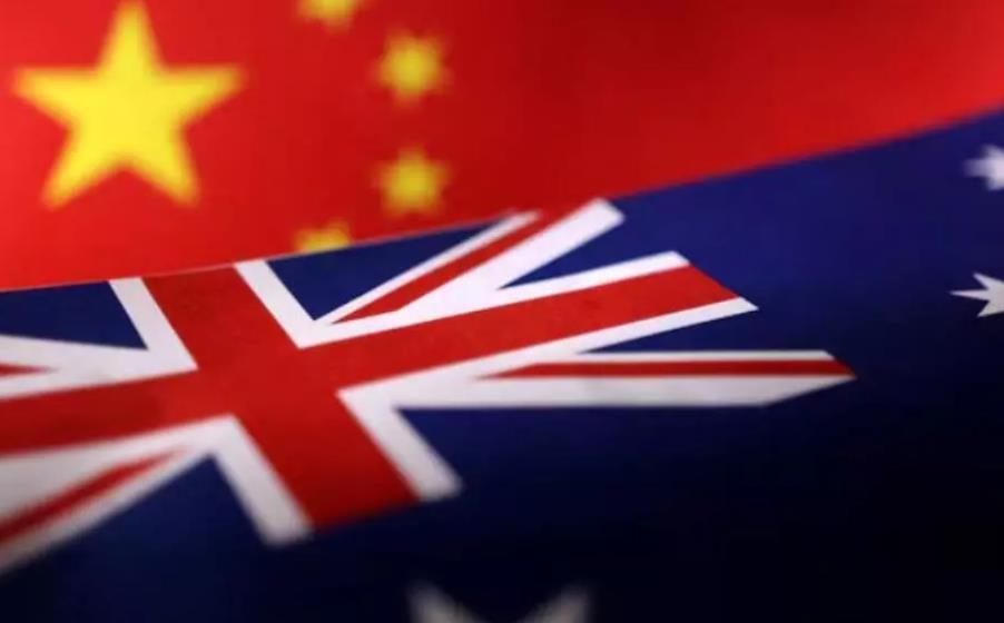 澳大利亚也坐不住了！
 
最近，澳大利亚和日本达成协议，想要从日本引进一些护卫舰