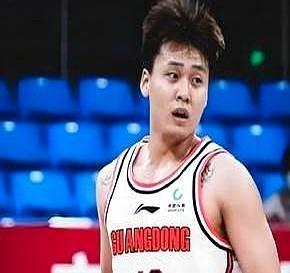 客场打日本 中国男篮队长赵睿开口就俩字 拼命
 
第一窗口期连输韩国两场 现在小