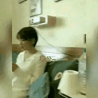 据我观察，他对你闺蜜有意思[机智]