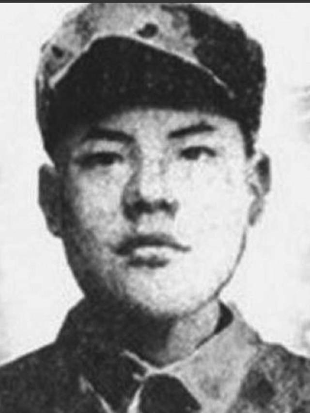 1943年，仅25岁的八路军科长被俘，日军把他带到华丽住所，还找来美娇娘，原本受