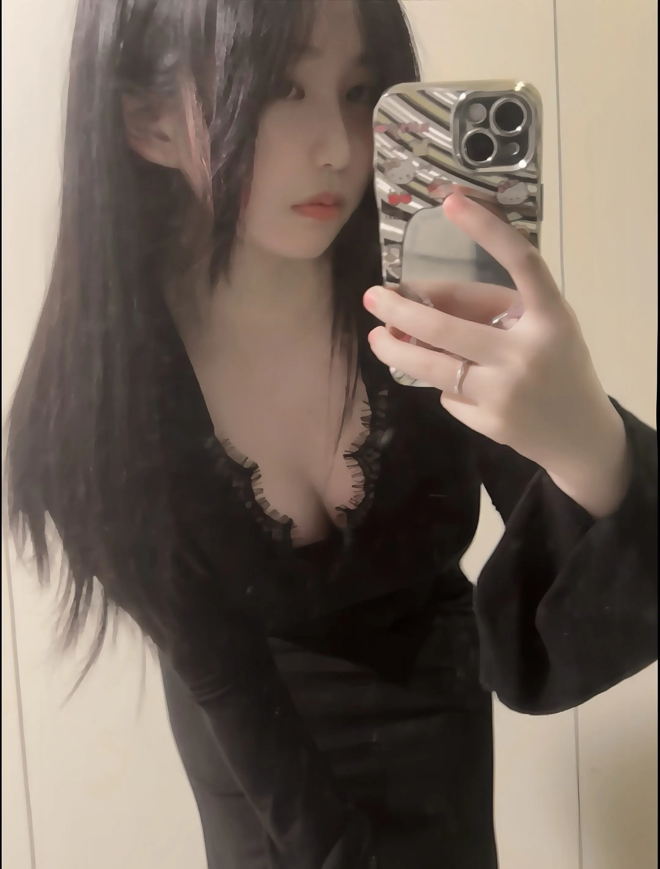 我的性格实在恶劣 但胜在脸实在乖