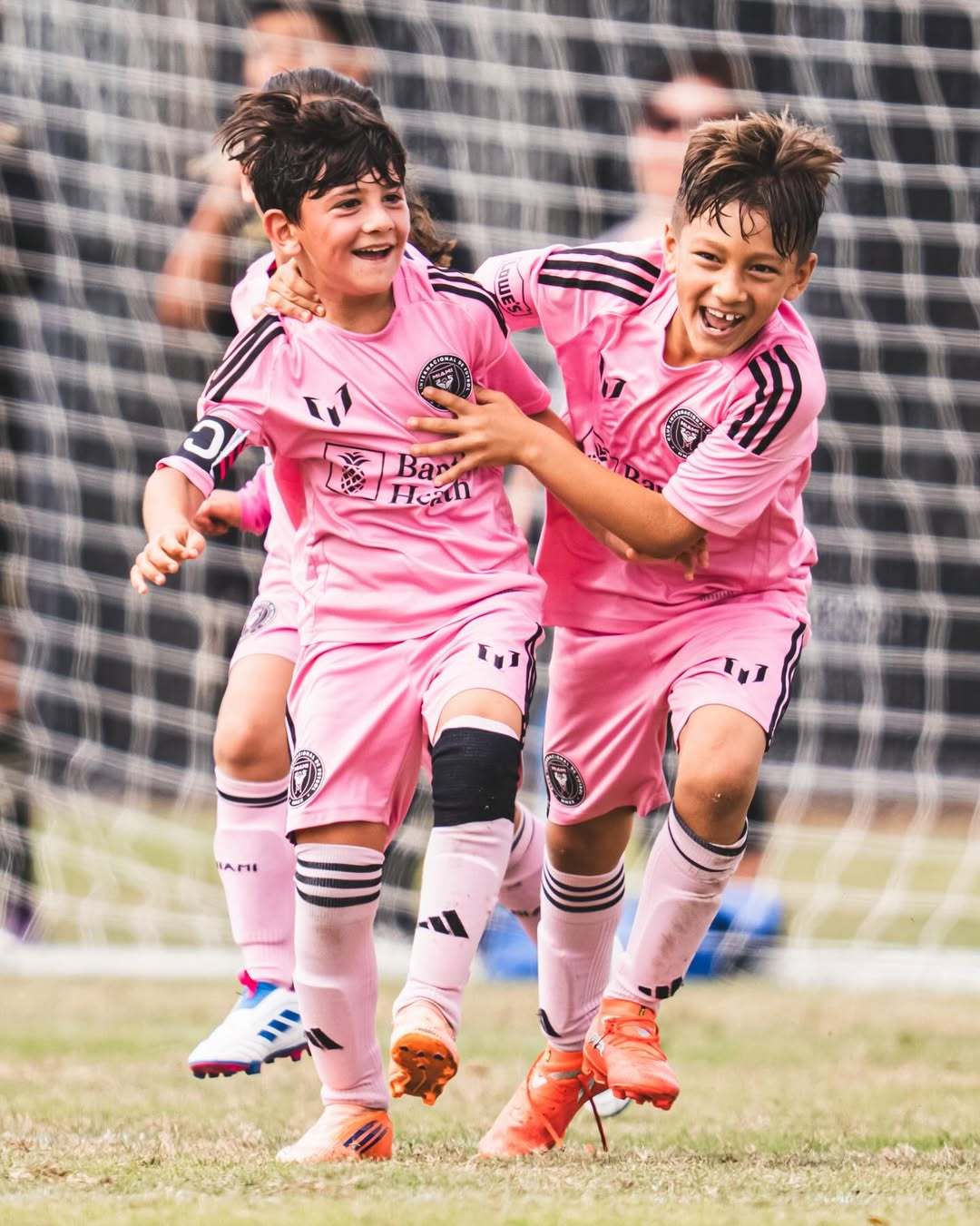 新鲜西罗·梅西和劳塔罗·苏亚雷斯🩷学院ins｜我们开局强势参加阿迪达斯冠军杯的