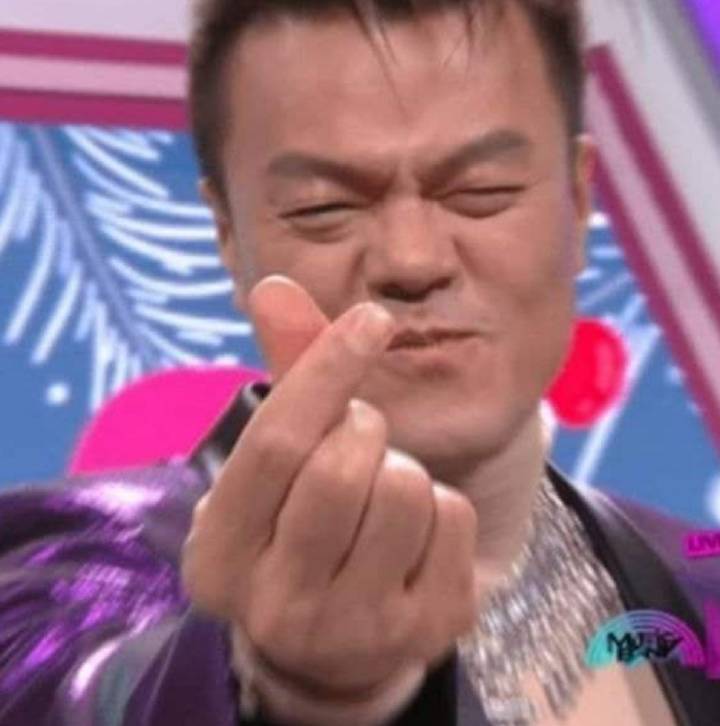 嘿嘿嘿周五惹依旧在关评揪5个美眉喝喜茶 周日开 ​  ​​​