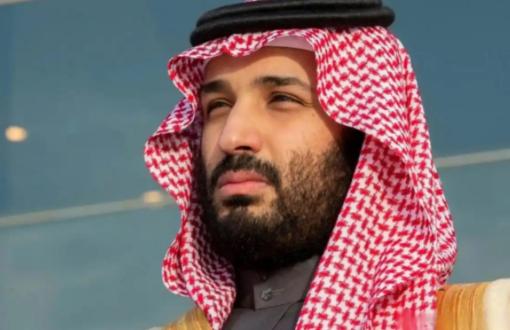 沙特正在权衡，要不要下场参战？知情人士透露，沙特王储小萨勒曼觉得现在是“历史性机